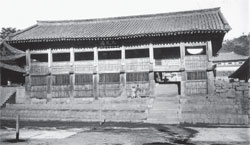 1915 λ 